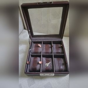 Watch organizer box